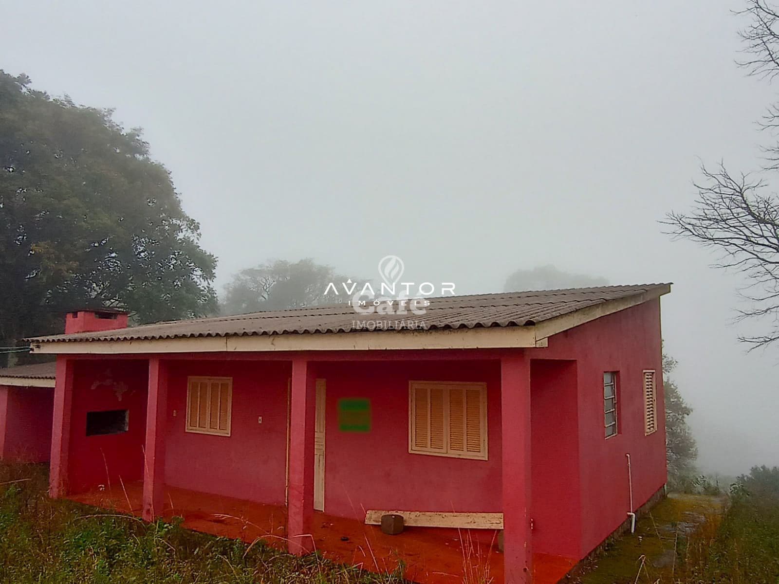 Chácara em São Martinho da Serra com 3.026 m², mais Casa De 2 Dormitórios, Sala, Banheiro — Chácara com 2 quartos à venda em Centro, São Martinho da Serra/RS