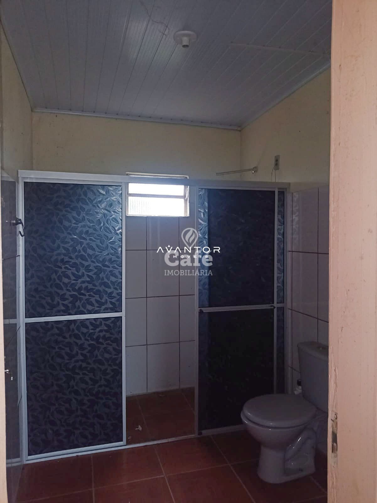 Chácara em São Martinho da Serra com 3.026 m², mais Casa De 2 Dormitórios, Sala, Banheiro — Chácara com 2 quartos à venda em Centro, São Martinho da Serra/RS