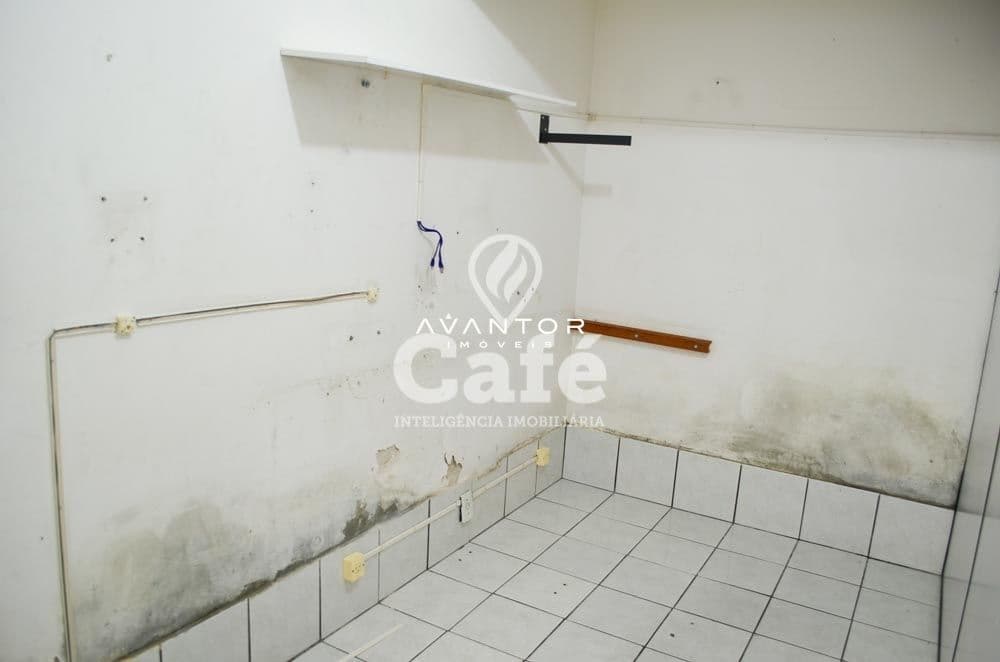 Sala Comercial à venda no Edifício Motta, em Centro, Santa Maria/RS — foto 4 de 15