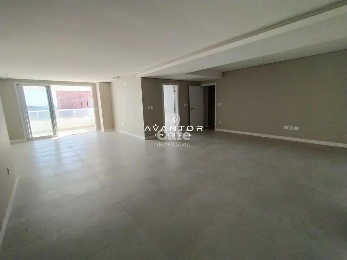 Sala de estar integrada com sacada — Apartamento com 3 quartos à venda no Residencial Montline, em Centro, Santa Maria/RS