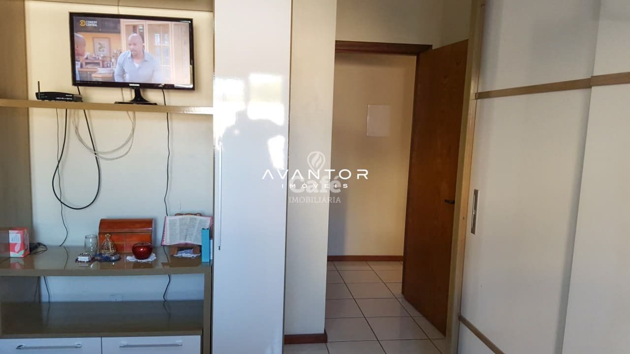 Linda casa no bairro camobi — Casa com 3 quartos à venda em Camobi, Santa Maria/RS
