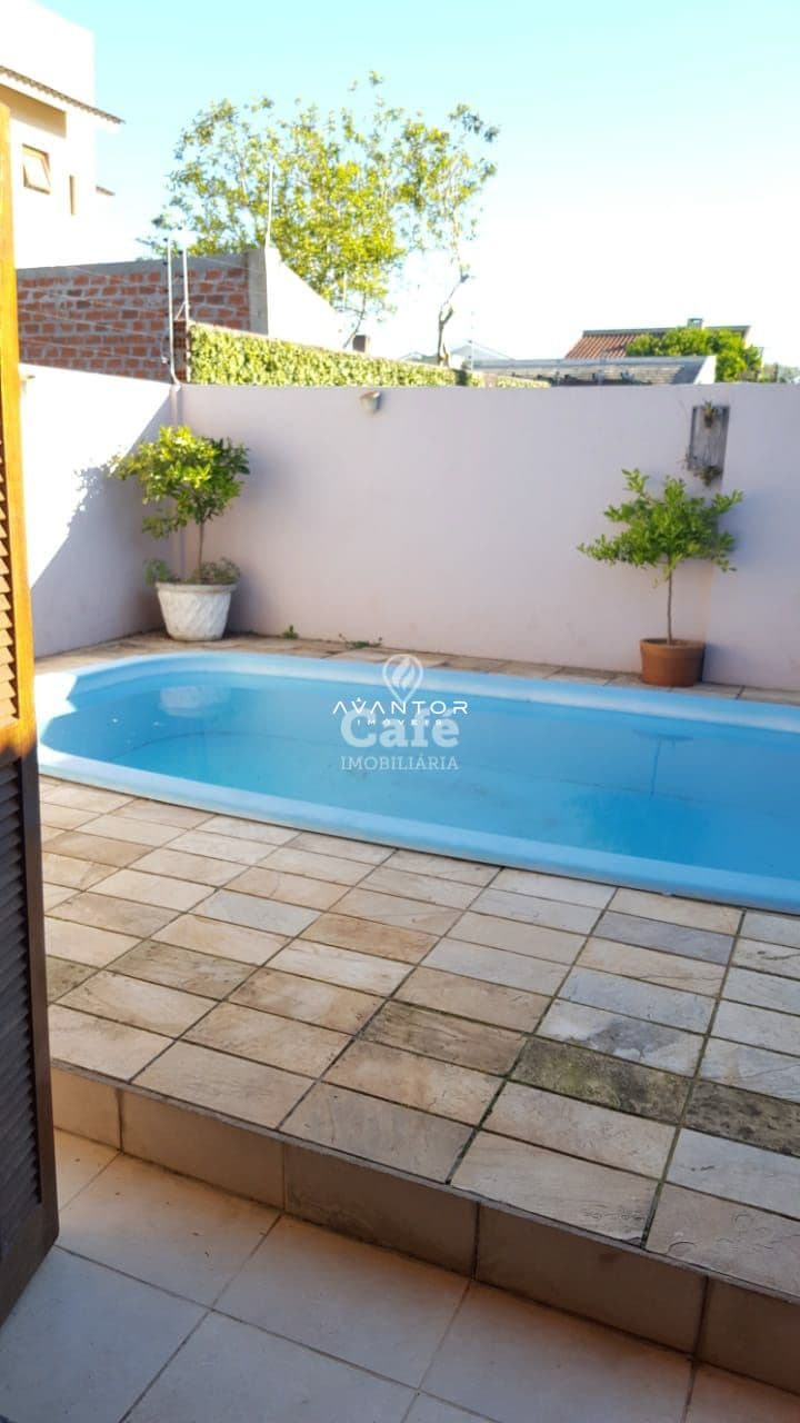Linda casa no bairro camobi — Casa com 3 quartos à venda em Camobi, Santa Maria/RS