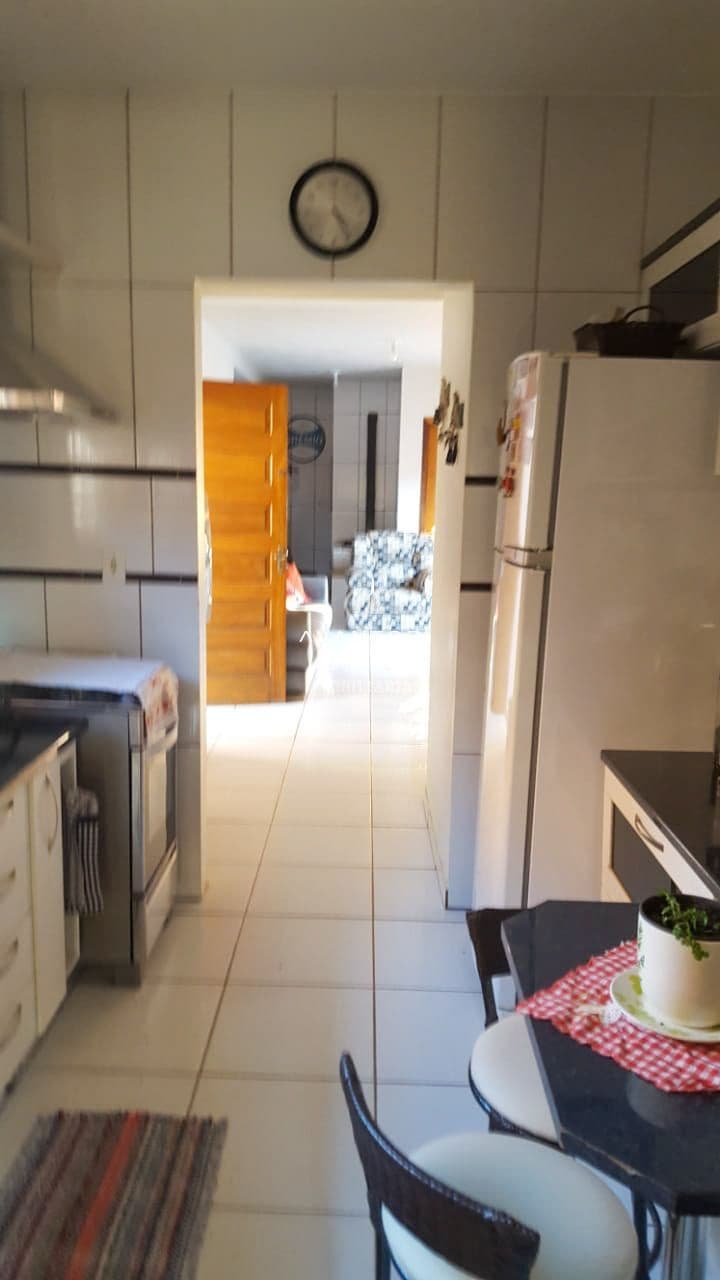 Linda casa no bairro camobi — Casa com 3 quartos à venda em Camobi, Santa Maria/RS