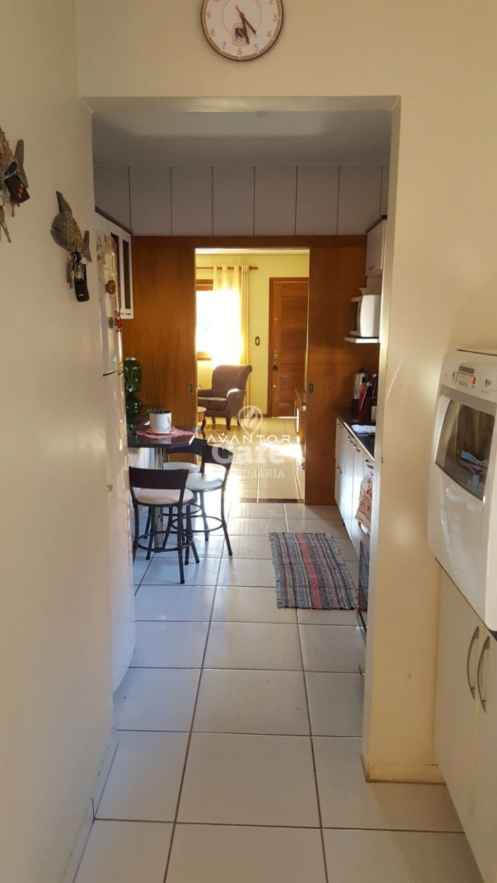Linda casa no bairro camobi — Casa com 3 quartos à venda em Camobi, Santa Maria/RS