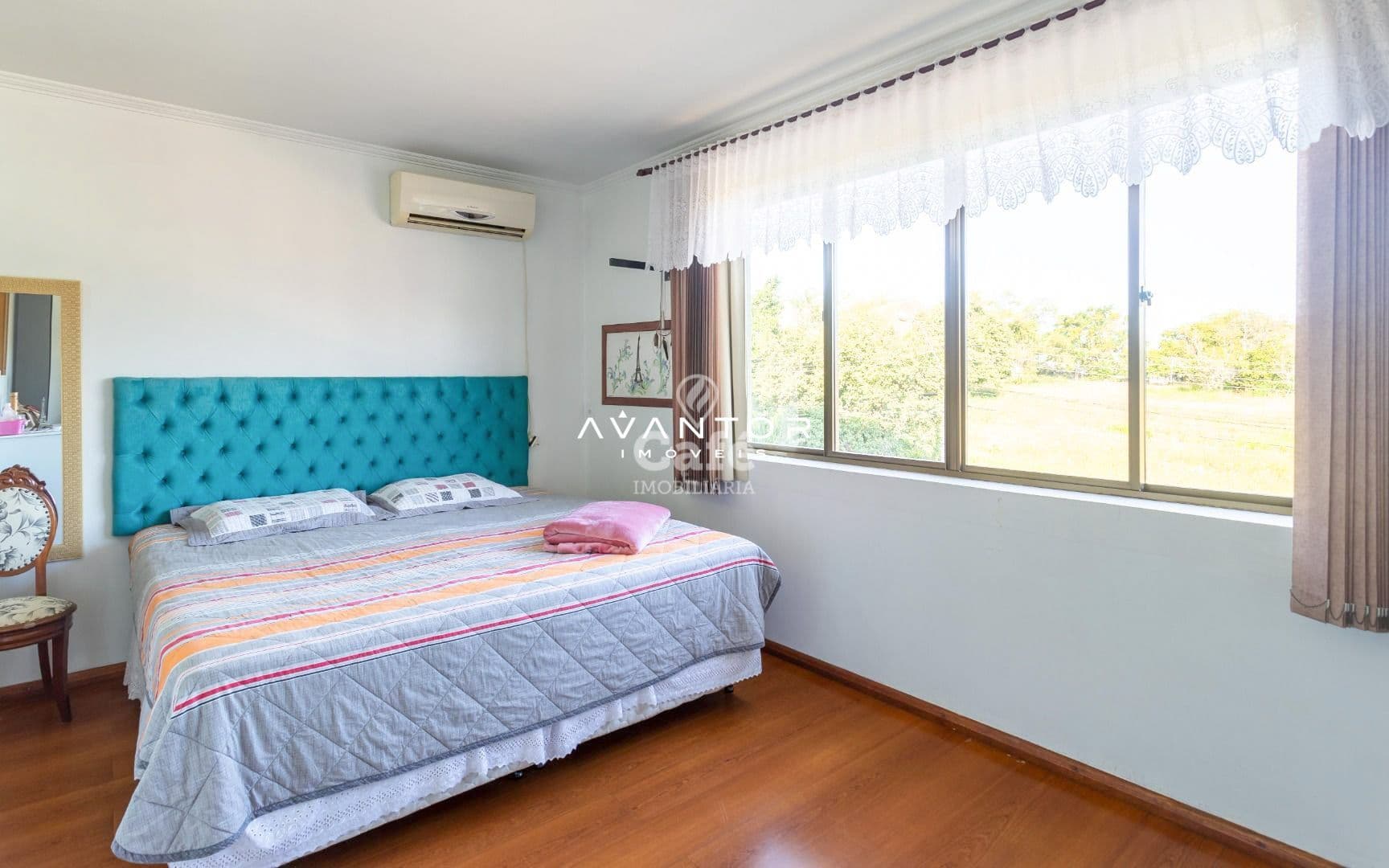 Apartamento 3 Dormitórios, 2 Suítes, 4 Banheiros, Sacada, Vaga de Garagem, Bairro Duque de — Apartamento com 3 quartos à venda em Duque de Caxias, Santa Maria/RS