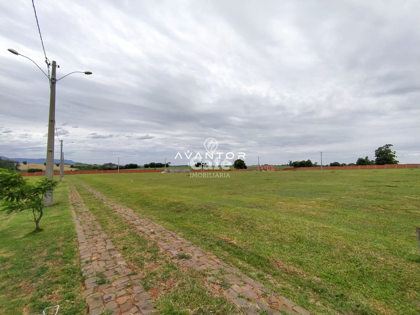 Terreno à venda no Residencial Parque dos Ipês, em Zona rural, Santa Maria/RS — foto 2 de 12