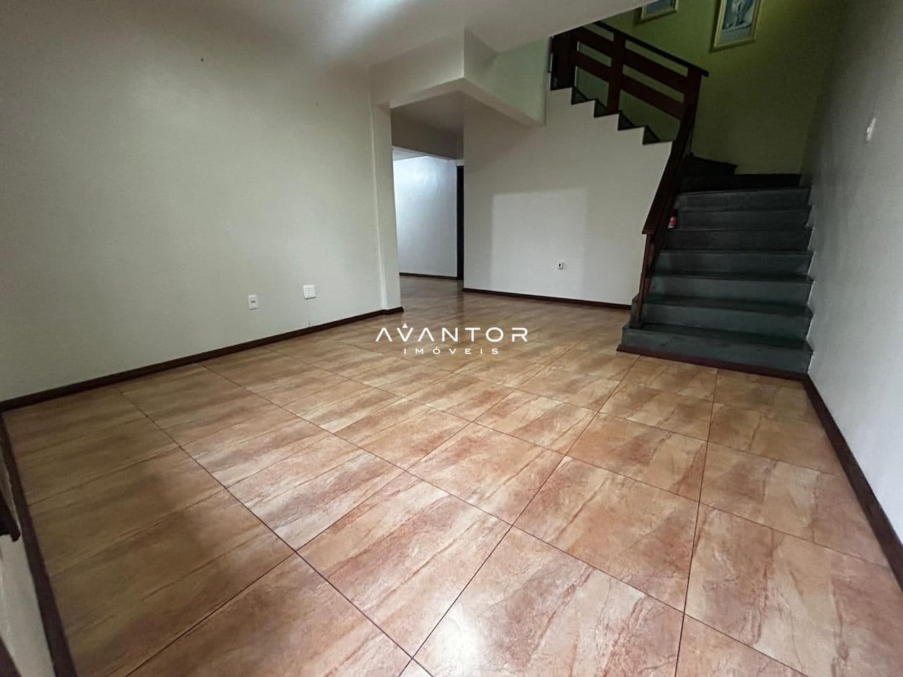 Casa com 5 quartos à venda em Nossa Senhora Medianeira, Santa Maria/RS — foto 2 de 12
