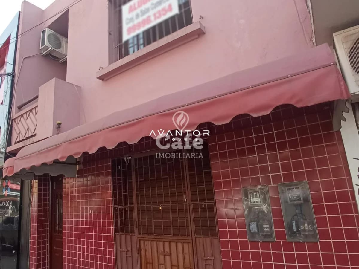 Conjunto de Salas Comerciais são 4 Salas, 2 Banheiros, Banheira de Hidromassagem e Sacada — Sala Comercial com 4 salas à venda em Centro, Santa Maria/RS