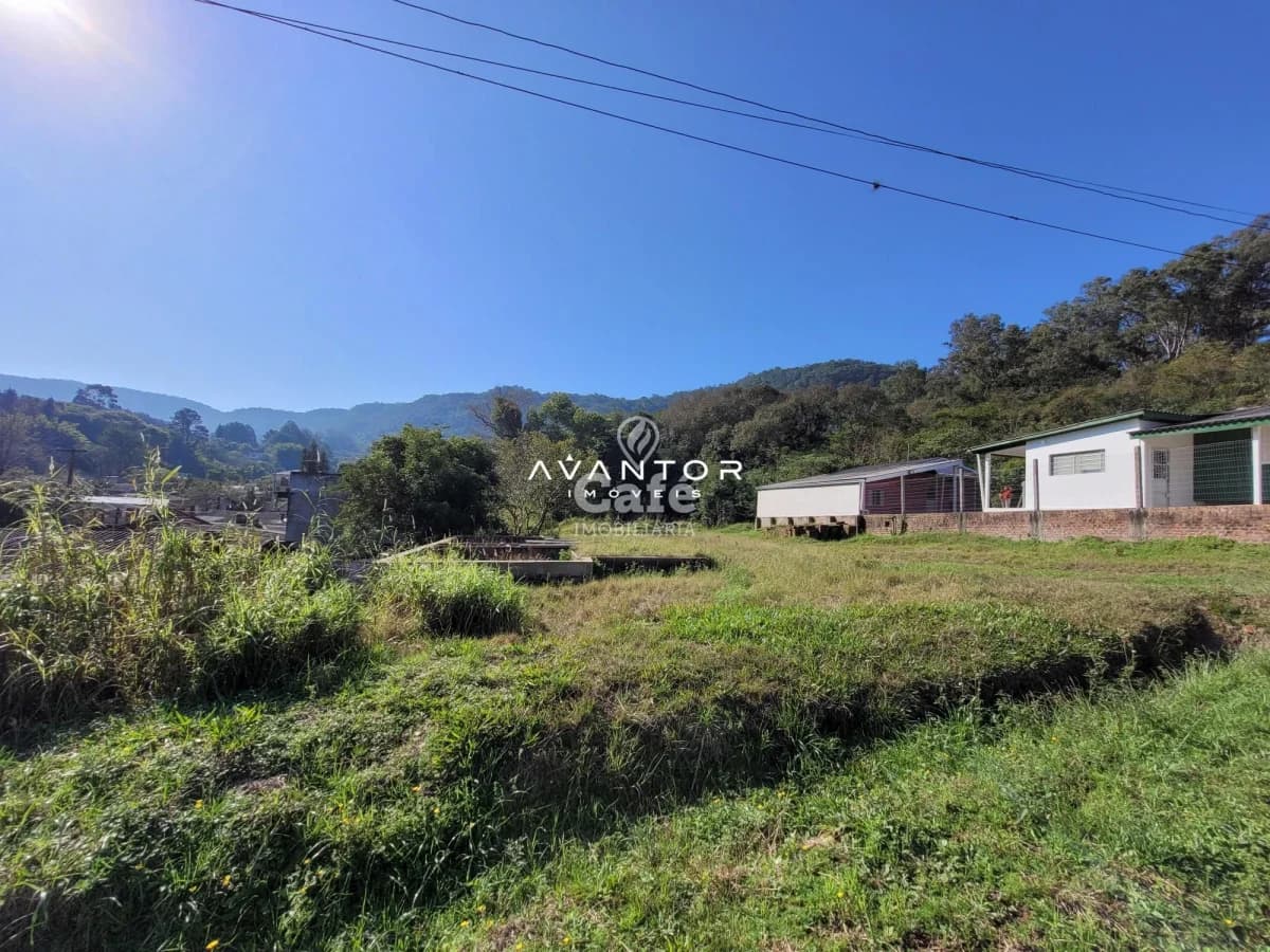 Terreno com vista para as montanhas — Terreno à venda em Nossa Senhora do Perpétuo Socorro, Santa Maria/RS
