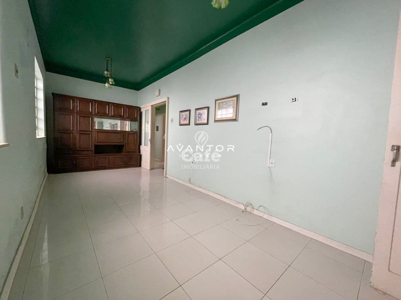 Casa a venda no centro de Santa Maria — Casa com 3 quartos à venda em Centro, Santa Maria/RS
