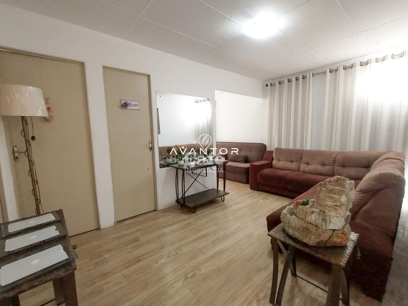 Linda casa na principal rua do bairro Trancredo Neves — Casa com 4 quartos à venda em Tancredo Neves, Santa Maria/RS