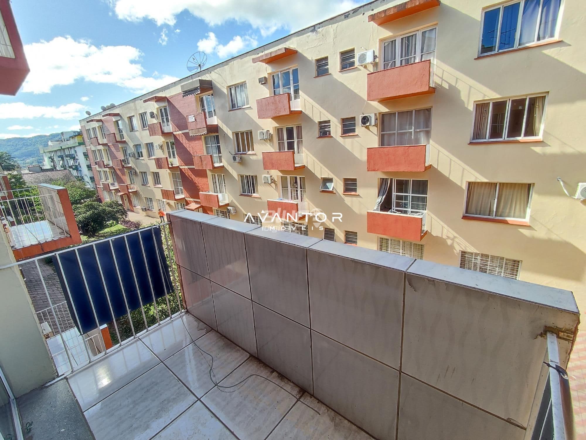 Apartamento com 2 quartos à venda no Condomínio Jardim Residencial São Luiz, em Centro, Santa Maria/RS — foto 3 de 15