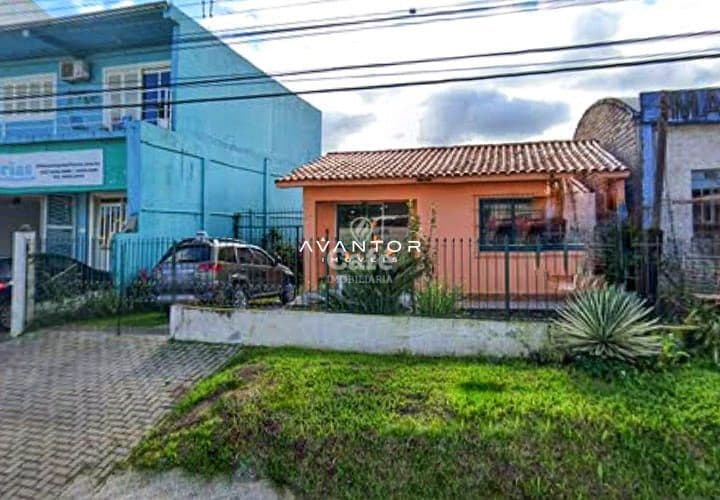 Casa De 3 Dormitórios, Sala de Estar, (2) Banheiros, Cozinha, Área de Serviço, Garagem e P — Casa com 3 quartos à venda em Pé de Plátano, Santa Maria/RS
