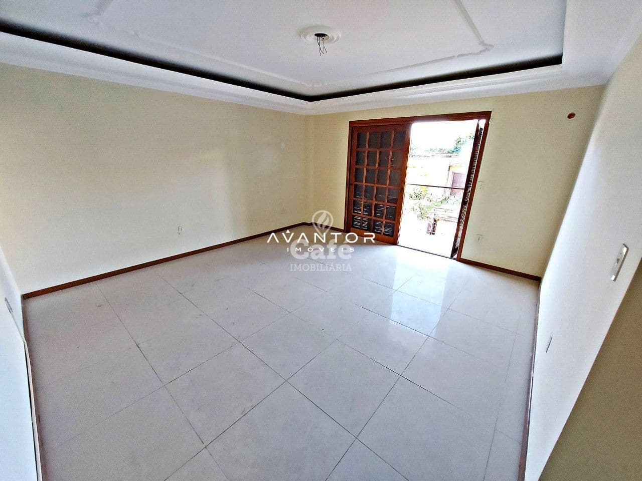 Apartamento, 3 Dormitórios, 1 Suíte, 3 Banheiros, 1 Vaga, Lareira, Churrasqueira, Nossa Se — Apartamento com 3 quartos à venda em Nossa Senhora de Lourdes, Santa Maria/RS