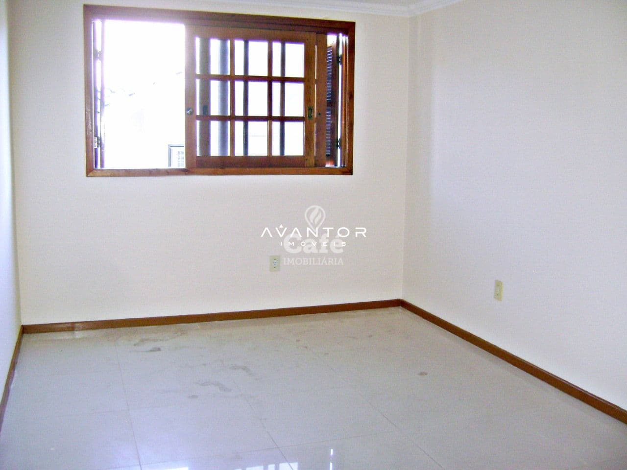 Apartamento, 3 Dormitórios, 1 Suíte, 3 Banheiros, 1 Vaga, Lareira, Churrasqueira, Nossa Se — Apartamento com 3 quartos à venda em Nossa Senhora de Lourdes, Santa Maria/RS