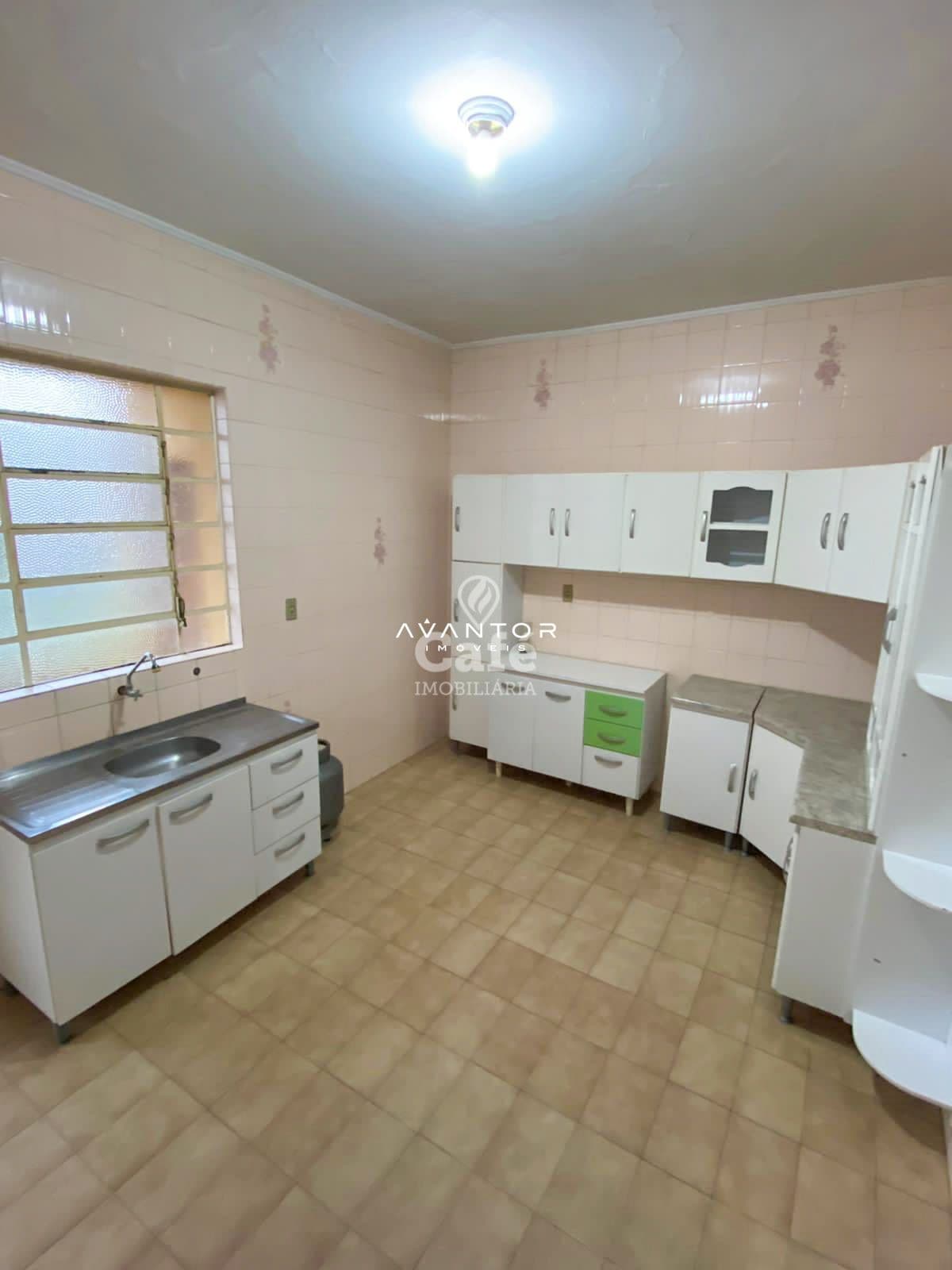 Cozinha com armários planejados — Apartamento com 3 quartos à venda em Nossa Senhora do Rosário, Santa Maria/RS