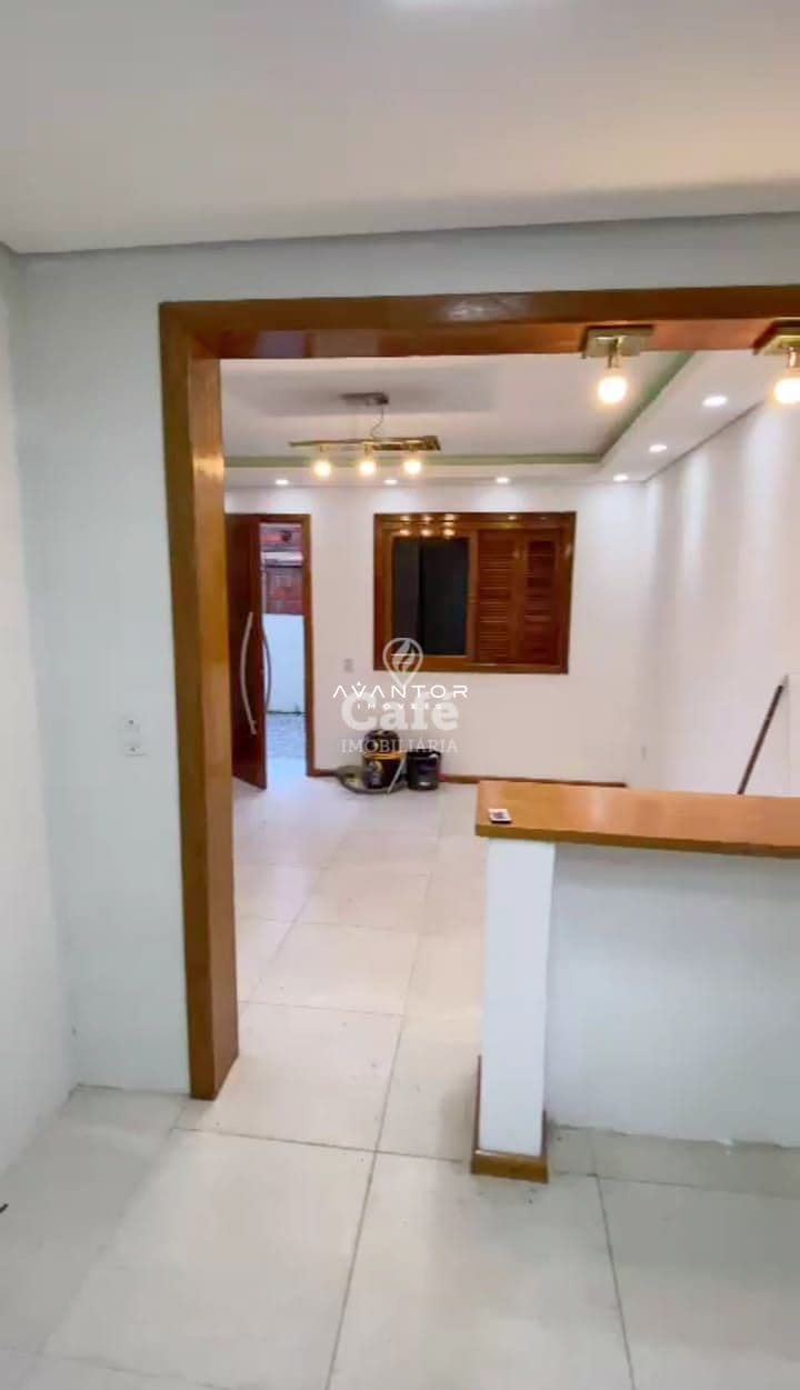 Casa Duplex De 3 Dormitórios, Suíte, Sala de Estar, Banheiro Social, Lavabo, Cozinha, Área — Casa com 3 quartos à venda em Diácono João Luiz Pozzobon, Santa Maria/RS