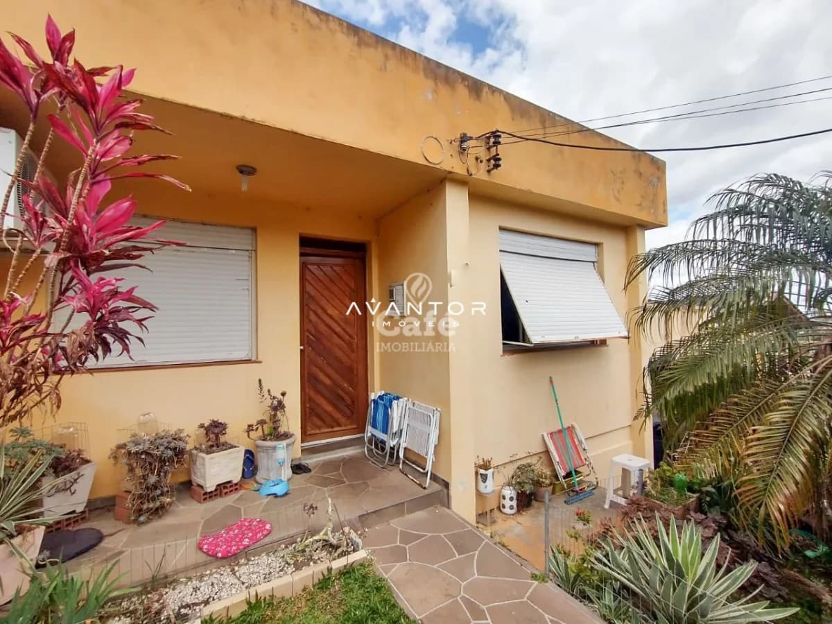 Linda casa no bairro perpétuo socorro — Casa com 2 quartos à venda em Nossa Senhora do Perpétuo Socorro, Santa Maria/RS
