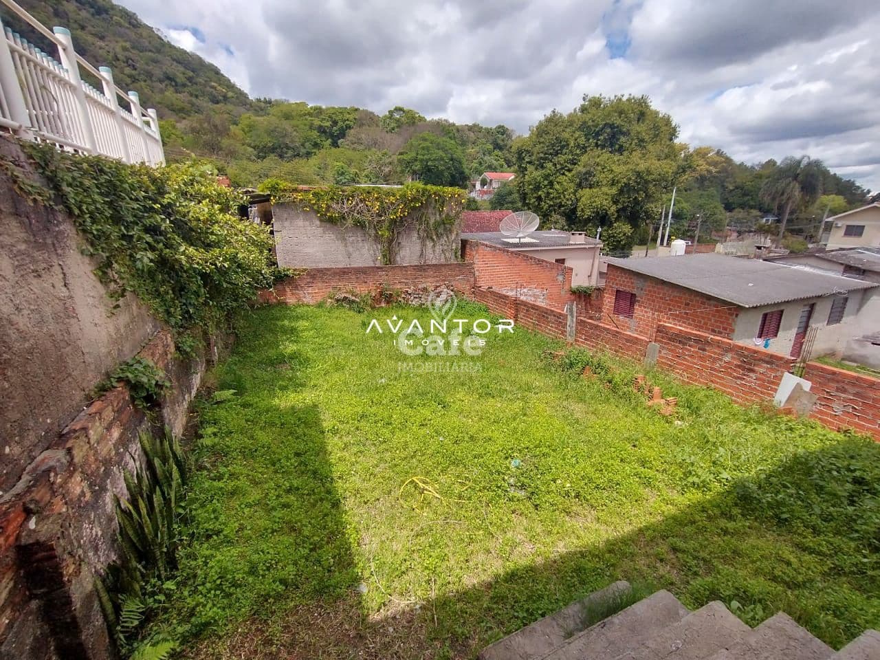 Linda casa no bairro perpétuo socorro — Casa com 2 quartos à venda em Nossa Senhora do Perpétuo Socorro, Santa Maria/RS