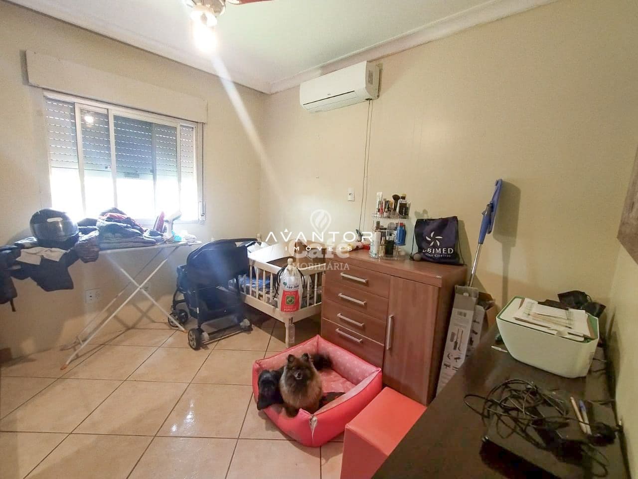Linda casa no bairro perpétuo socorro — Casa com 2 quartos à venda em Nossa Senhora do Perpétuo Socorro, Santa Maria/RS