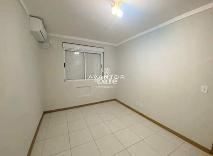 Apartamento De 1 Dormitório, Sala de Estar, Banheiro Social, Cozinha, Área de Serviço, Sac — Apartamento com 1 quarto à venda em Nossa Senhora de Fátima, Santa Maria/RS