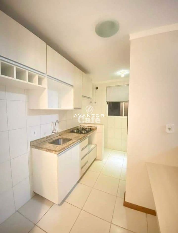 Apartamento De 1 Dormitório, Sala de Estar, Banheiro Social, Cozinha, Área de Serviço, Sac — Apartamento com 1 quarto à venda em Nossa Senhora de Fátima, Santa Maria/RS