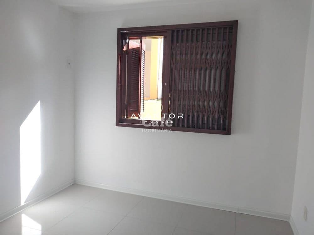 Casa com 3 quartos à venda em Nossa Senhora de Lourdes, Santa Maria/RS — foto 3 de 11