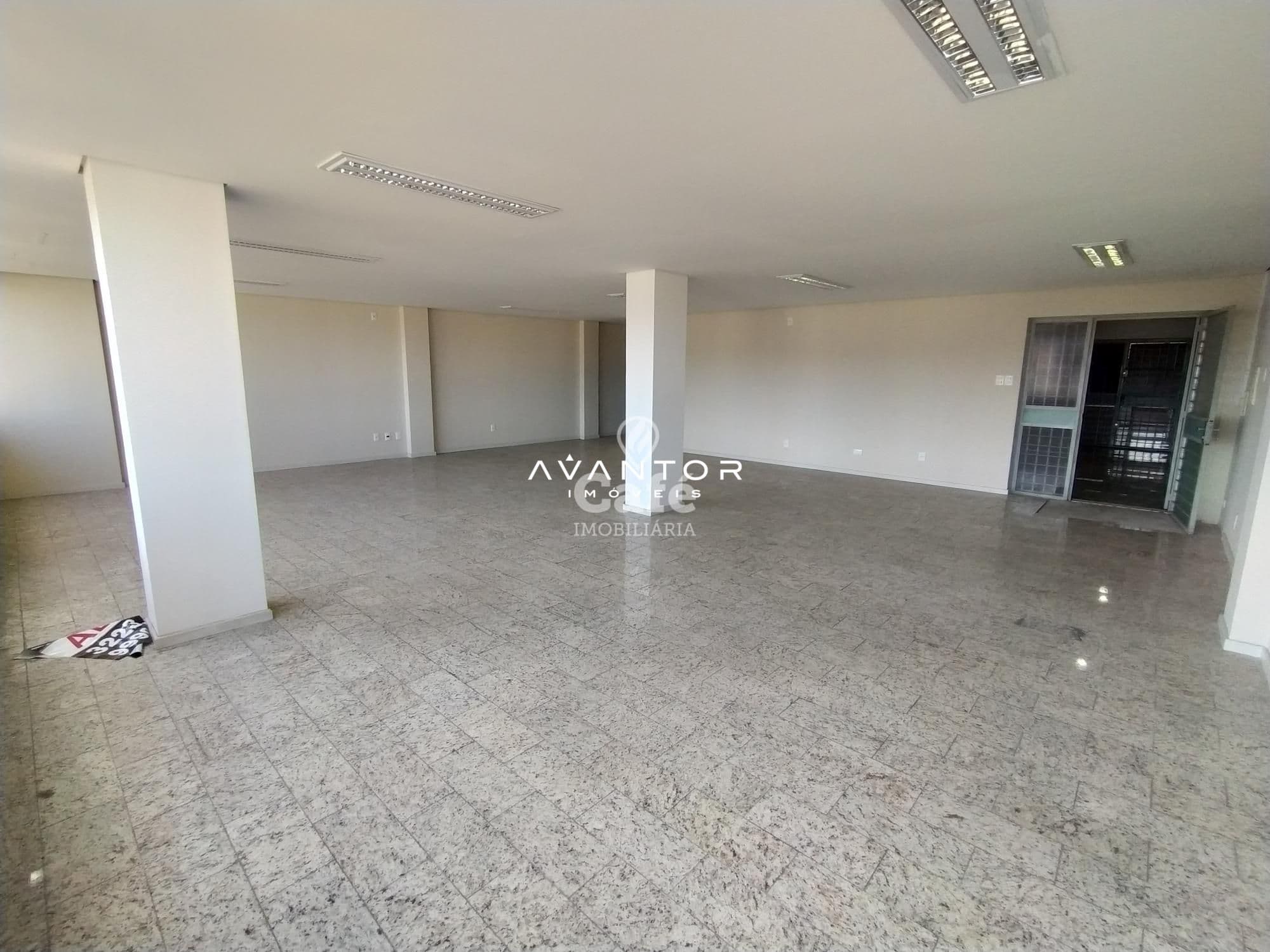 Sala Comercial com 1 sala à venda no Edifício João Paulo II, em Passo D'Areia, Santa Maria/RS — foto 2 de 6