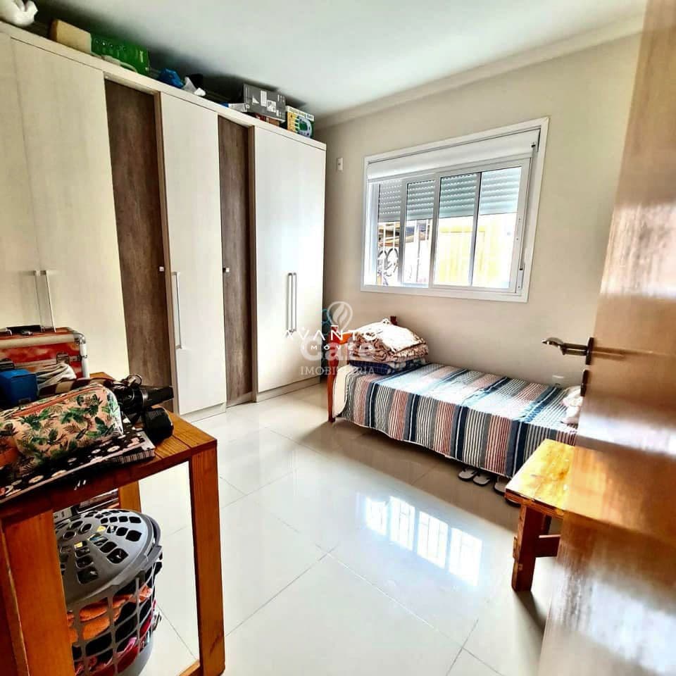 Casa, 2 Dormitórios, 1 Banheiro, 2 Vagas, Espaço Gourmet, Pátio, Diácono João Luiz Pozzobo — Casa com 2 quartos à venda em Diácono João Luiz Pozzobon, Santa Maria/RS