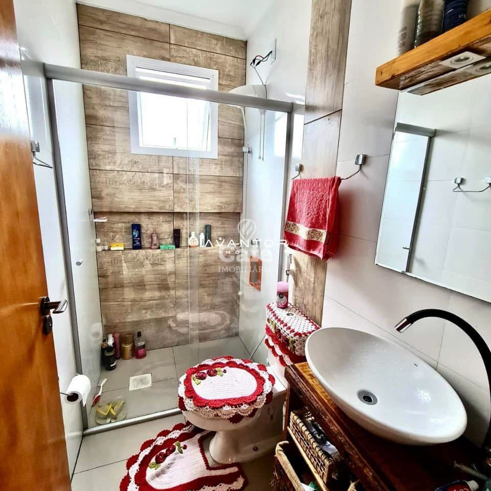 Casa, 2 Dormitórios, 1 Banheiro, 2 Vagas, Espaço Gourmet, Pátio, Diácono João Luiz Pozzobo — Casa com 2 quartos à venda em Diácono João Luiz Pozzobon, Santa Maria/RS