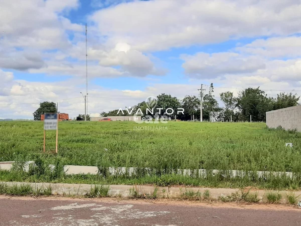 Lote com 322,50m², na parte alta do Residencial Alberto Schons — Terreno à venda em Pinheiro Machado, Santa Maria/RS