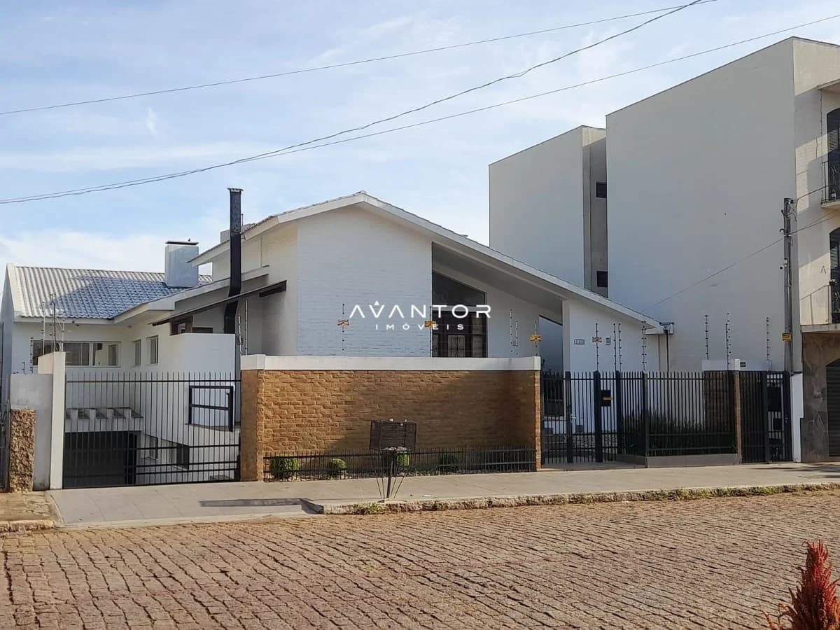 Casa com 4 quartos à venda em Centro, São Sepé/RS
