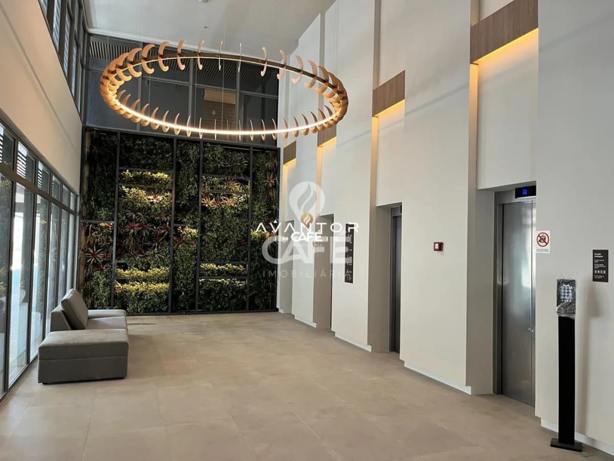 Hall de entrada com jardim vertical — Sala Comercial com 1 sala para alugar no Vitta Center, em Centro, Santa Maria/RS