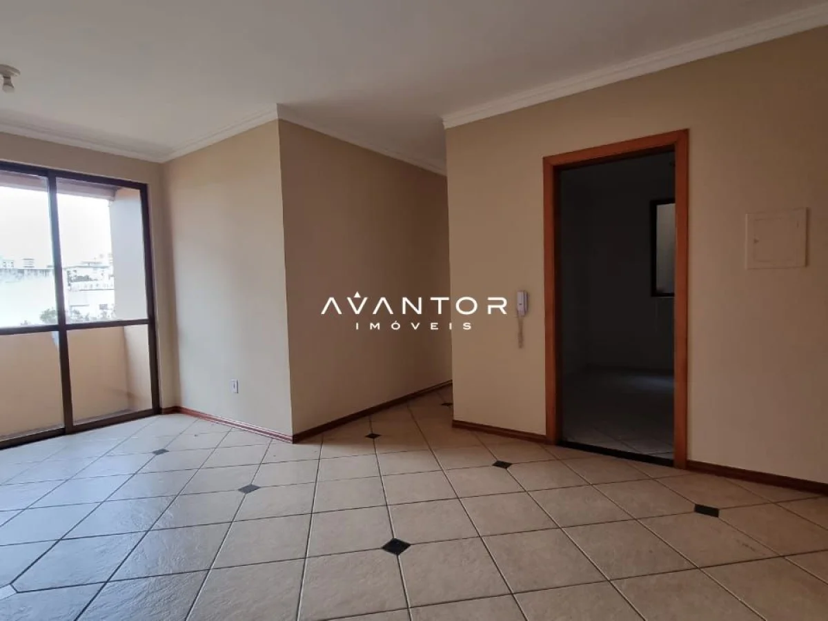 Sala integrada com sacada — Apartamento com 2 quartos à venda no Residencial Northville, em Centro, Santa Maria/RS