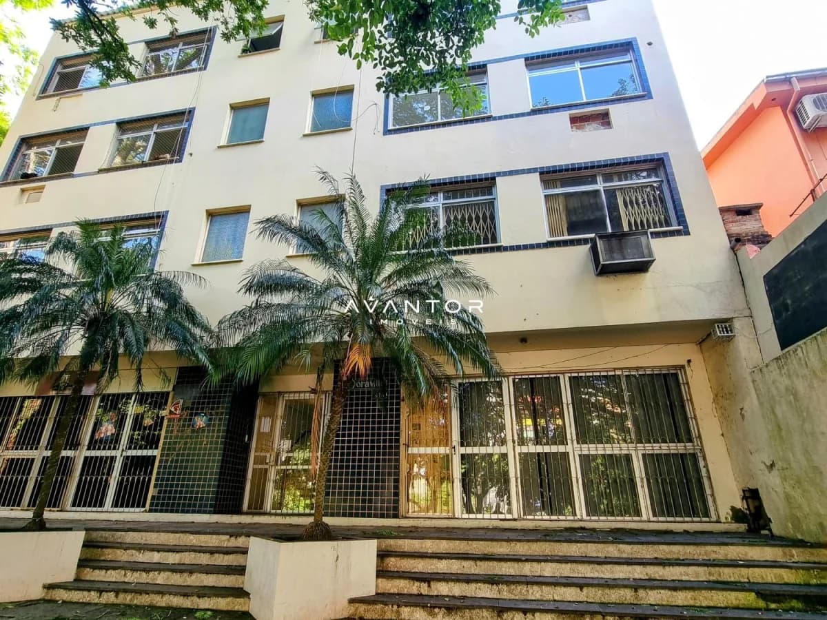 Fachada do prédio com garagem — Studio com 1 quarto à venda no Edificio Doraville, em Centro, Santa Maria/RS
