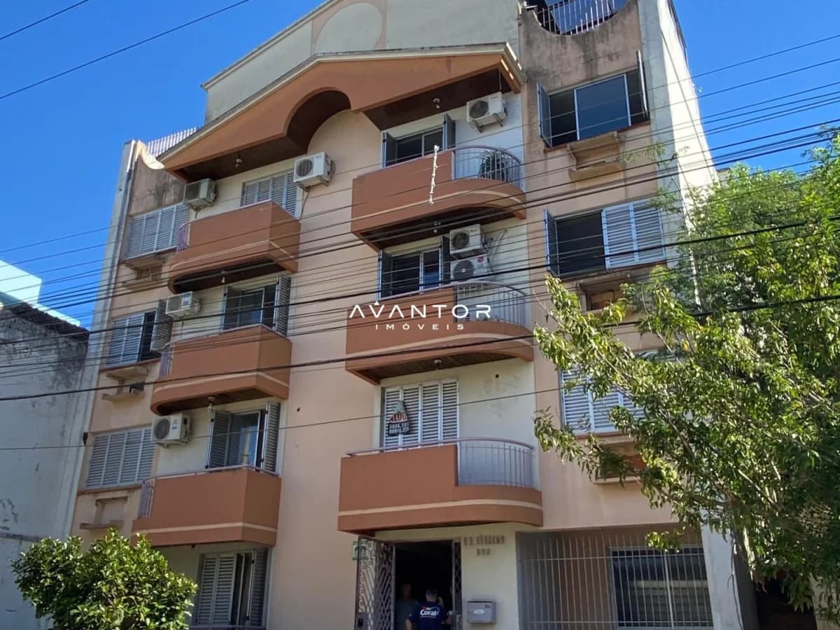 Fachada do prédio com sacadas — Cobertura com 2 quartos à venda no Edifício Bérgamo, em Centro, Santa Maria/RS
