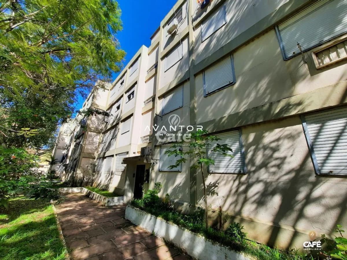 Fachada do prédio com área verde — Apartamento com 2 quartos à venda em Bonfim, Santa Maria/RS