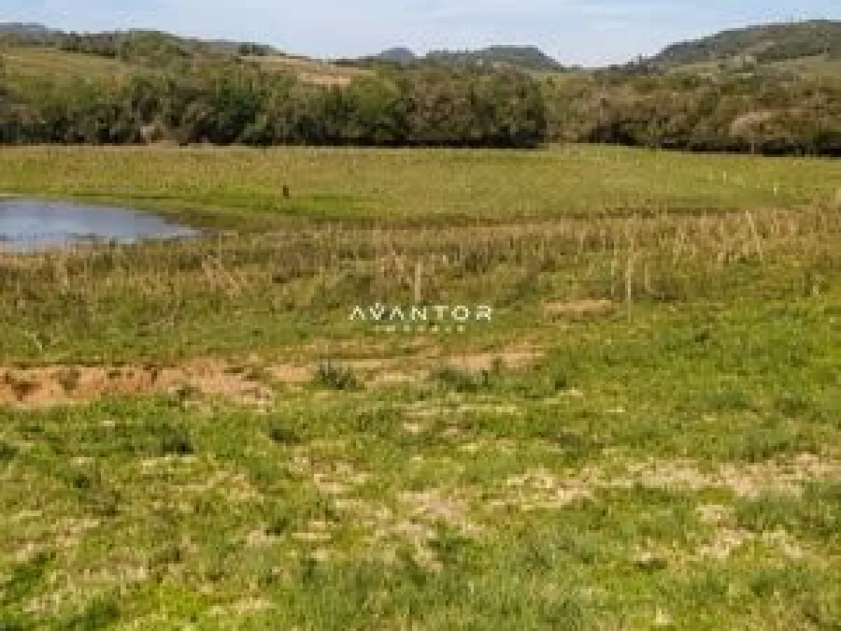 Terreno com vista para montanhas — Chácara à venda em Boca do Monte, Santa Maria/RS