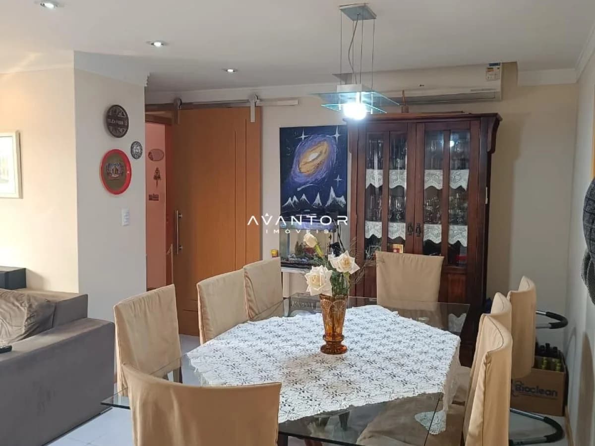 Sala de jantar integrada à sala de estar — Apartamento com 3 quartos à venda em Nossa Senhora de Fátima, Santa Maria/RS