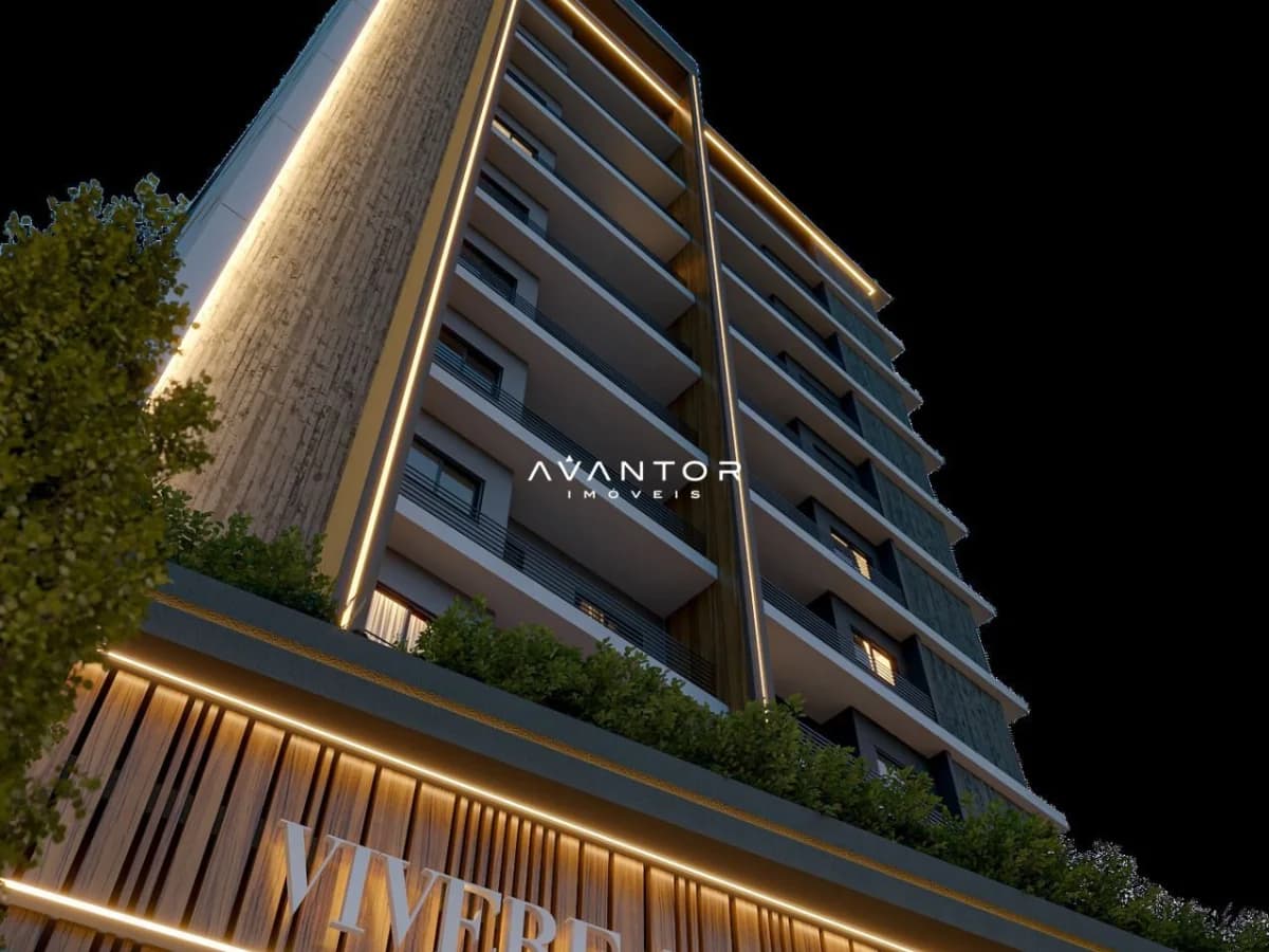 Fachada do prédio iluminada à noite — Apartamento com 2 quartos à venda no Vivere In Pace Residencial, em Areias, Tijucas/SC