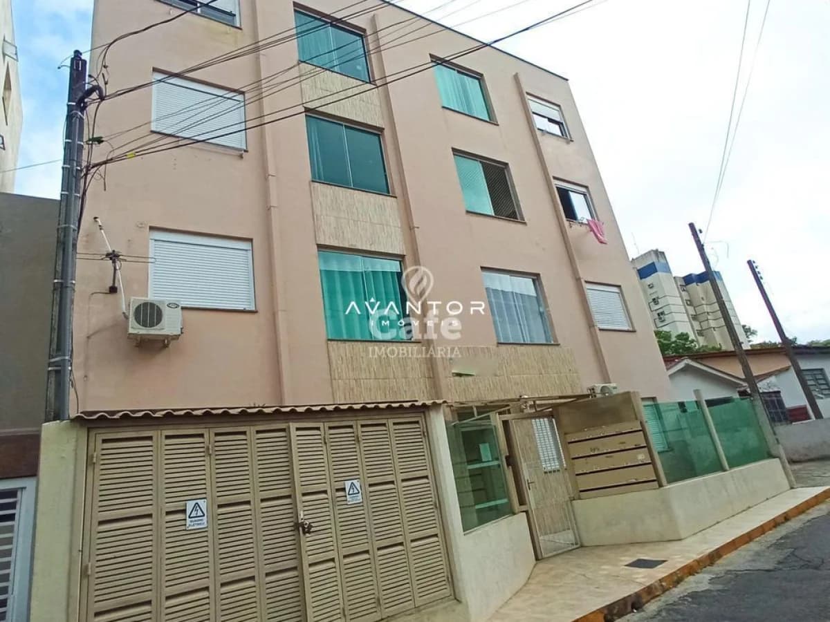 Fachada do prédio com garagem — Apartamento com 1 quarto à venda em Nossa Senhora de Fátima, Santa Maria/RS