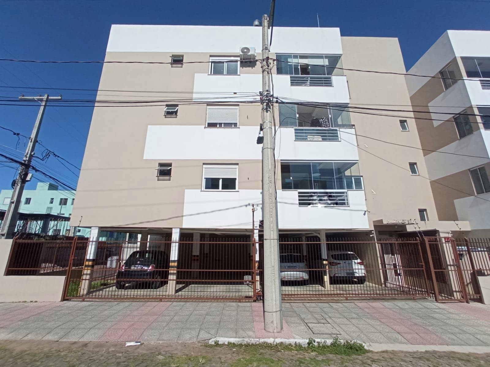 Condomínio Do Edifício Emiliano — Nossa Senhora Medianeira, Santa Maria/RS