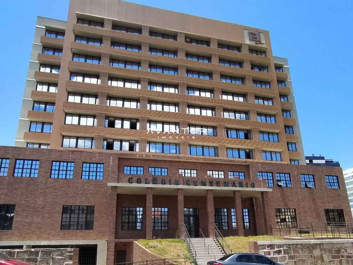 Fachada do prédio com entrada principal — Apartamento com 1 quarto à venda em Centro, Santa Maria/RS