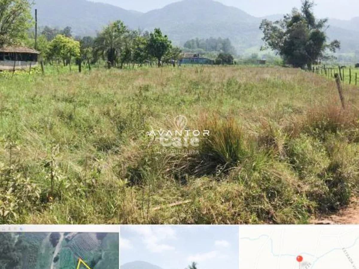 Terreno com vista para as montanhas — Terreno à venda em Centro, Santa Maria/RS