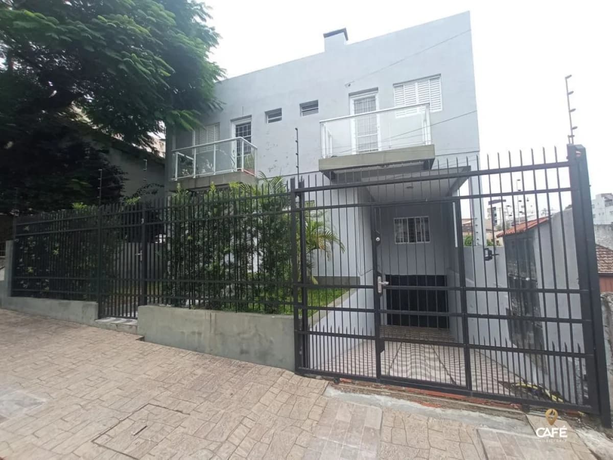 Kitnet Com Banheiro e Sacada Próximo a UFN — Studio com 1 quarto para alugar em Nossa Senhora do Rosário, Santa Maria/RS
