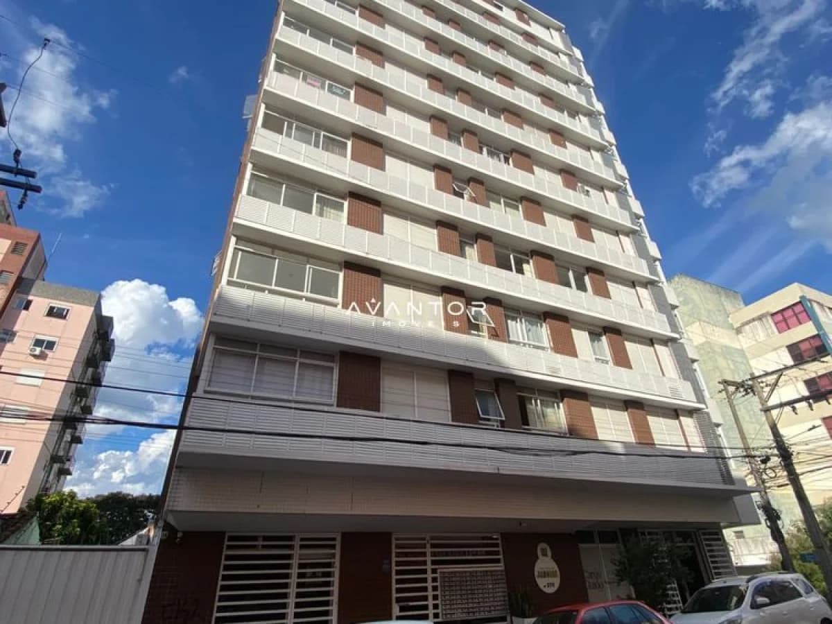 Excelente apartamento de 1 dormitório todo mobiliado no centro de Santa Maria — Apartamento com 1 quarto para alugar em Centro, Santa Maria/RS