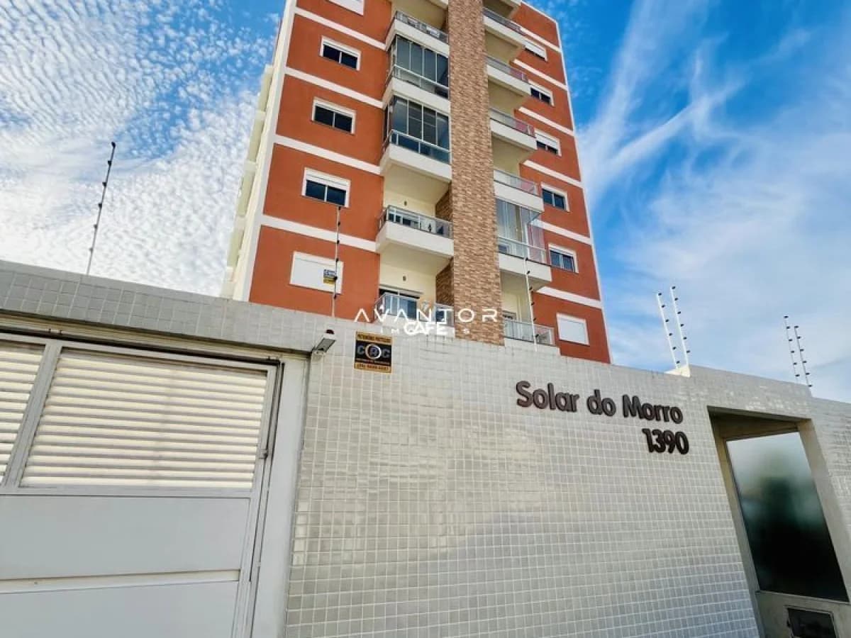 Fachada do prédio com garagem — Apartamento com 2 quartos à venda em Passo D'Areia, Santa Maria/RS
