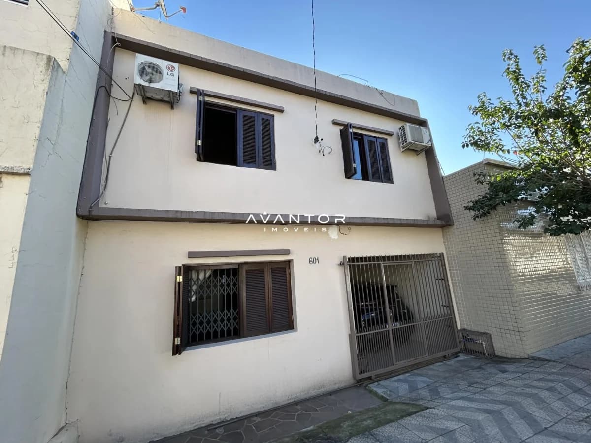 Casa com 3 quartos à venda em Centro, Santa Maria/RS