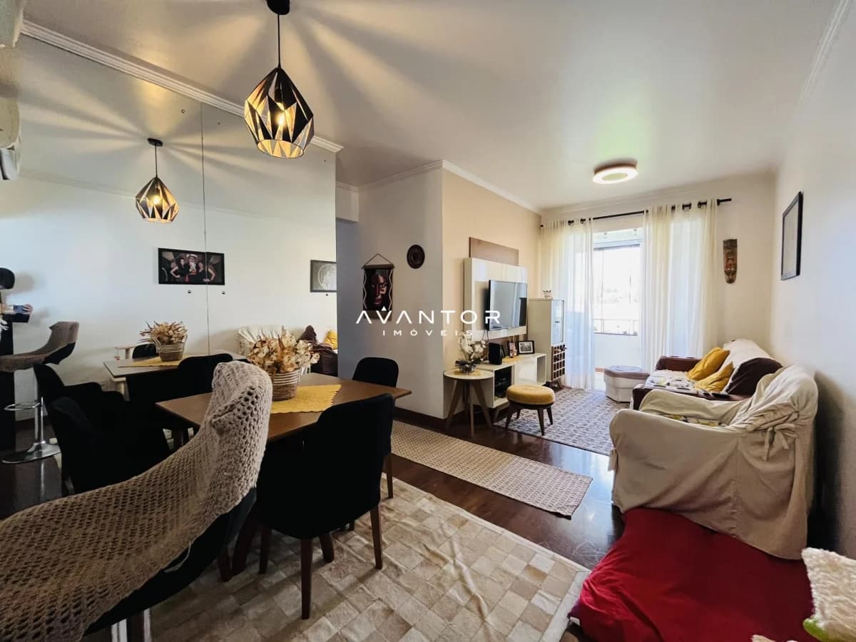 Sala de estar integrada à cozinha e jantar — Apartamento com 3 quartos à venda em Nossa Senhora de Lourdes, Santa Maria/RS