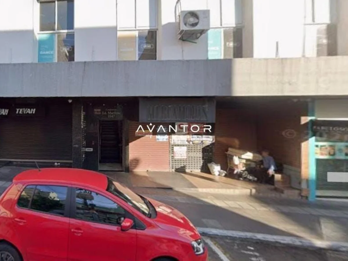 Loja com 3 salas para alugar em Centro, Santa Maria/RS